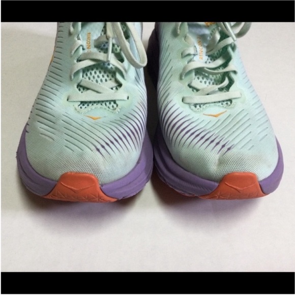 Hoka Sneakers 8.5 - Picture 5 of 9